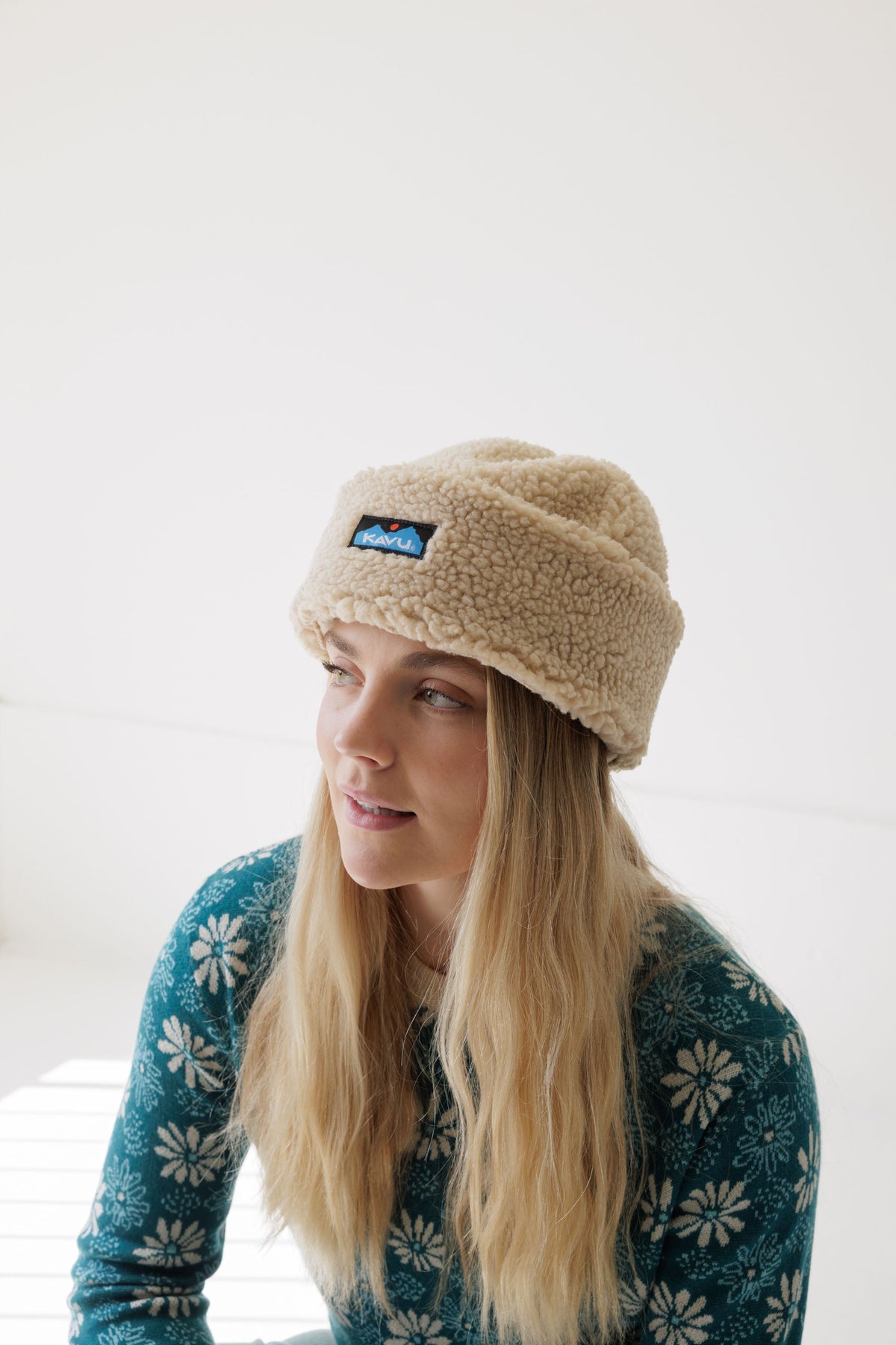 KAVU Fur Ball Beanie Wax Paper - model view
