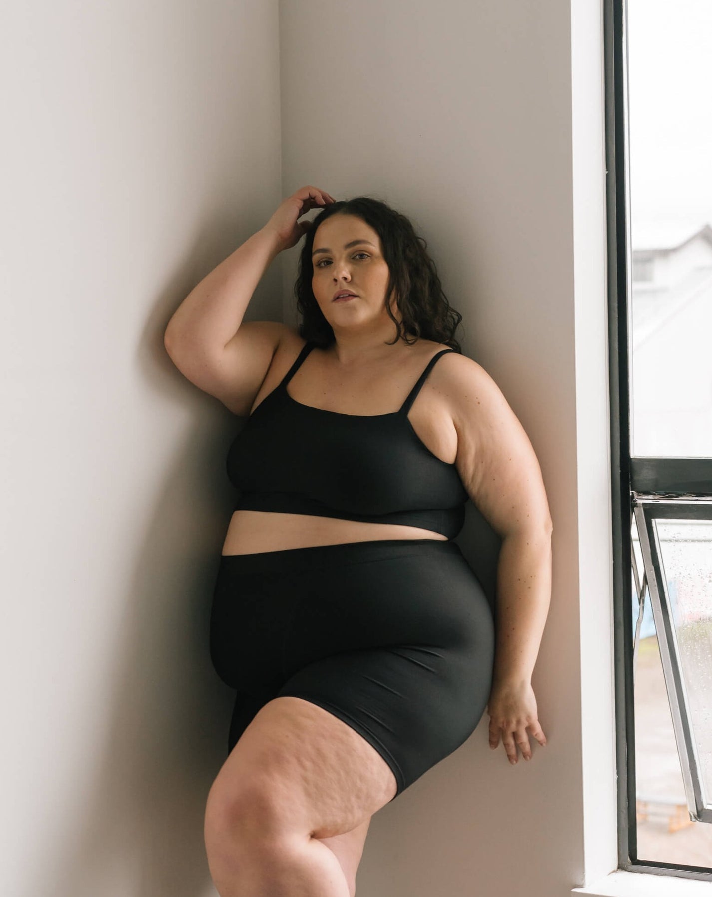 Tata Crop Cami Black