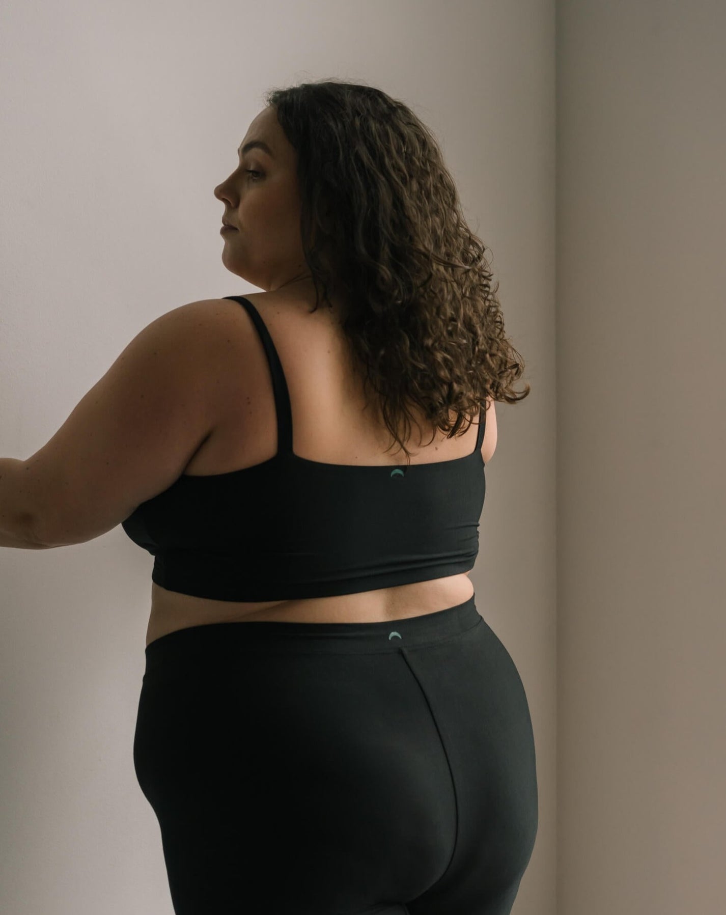 Tata Crop Cami Black