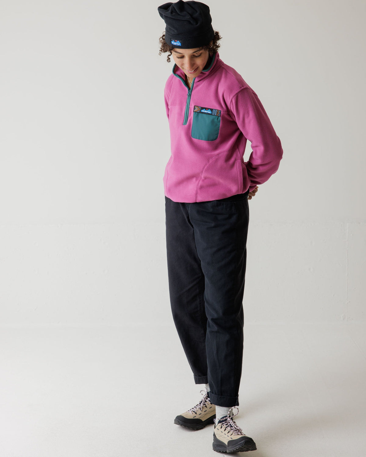 KAVU Hidden Hills Fleece Pullover Soft Plum - model view