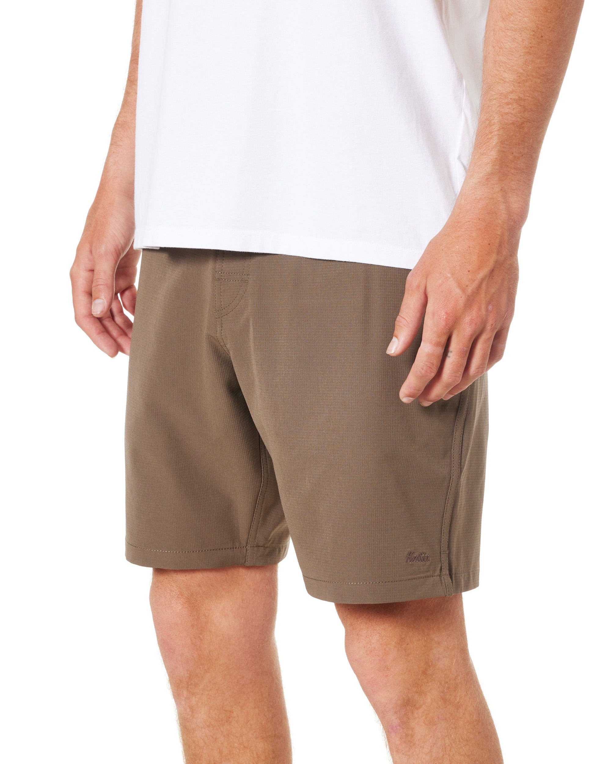 Wanderer Hybrid Short Gravel