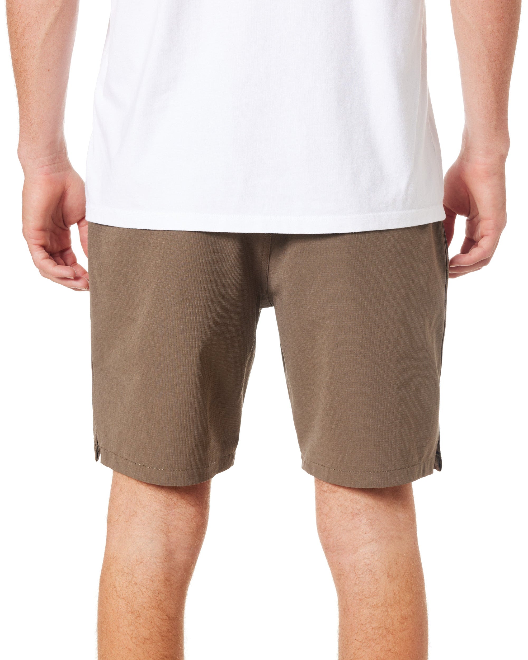 Wanderer Hybrid Short Gravel