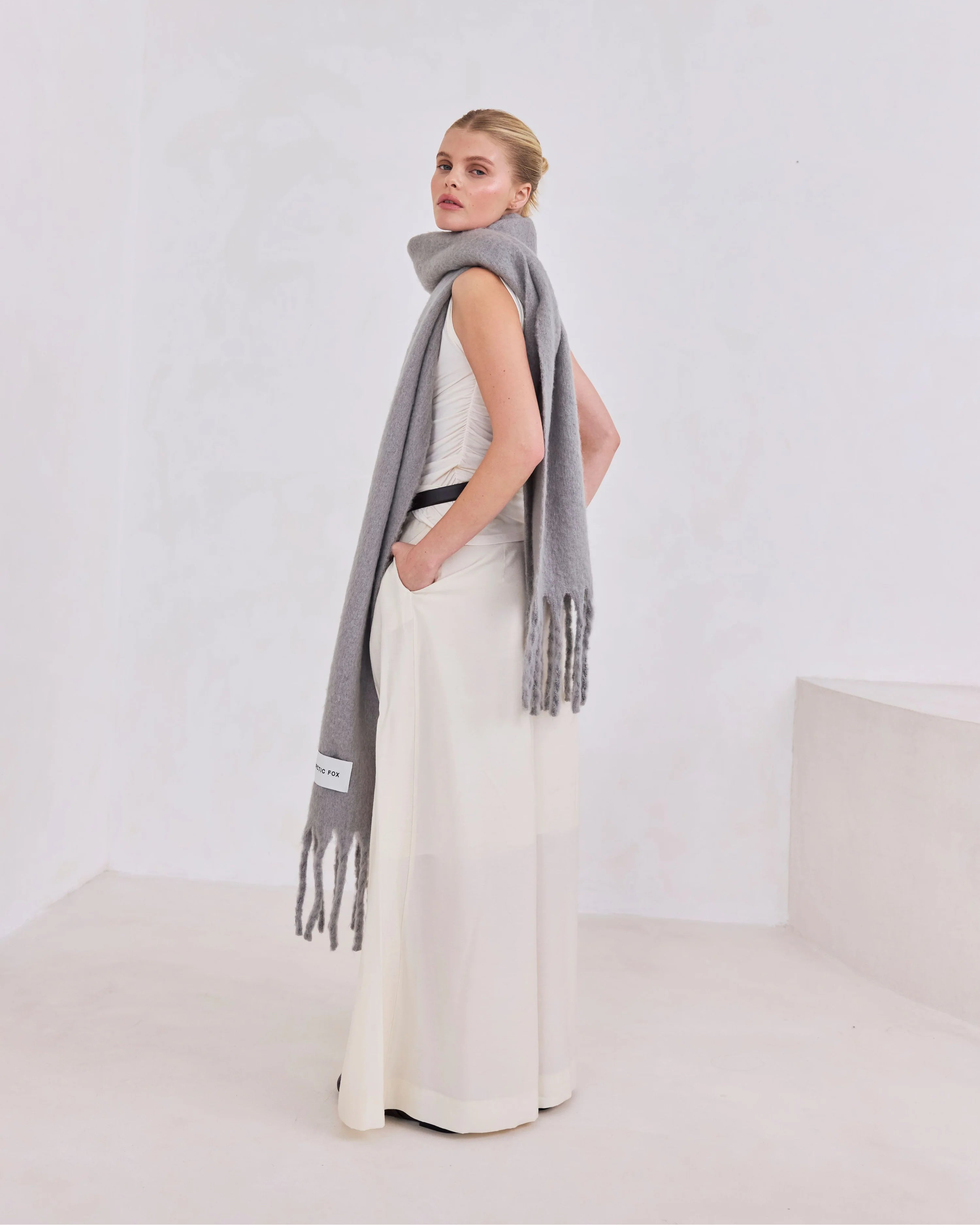 The Reykjavik Scarf Ultimate Grey