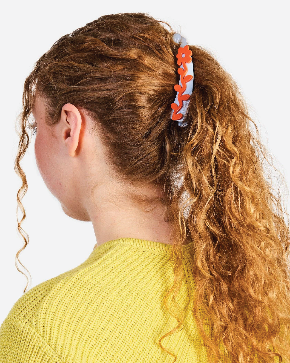 Banana Clip in Poppy Sky