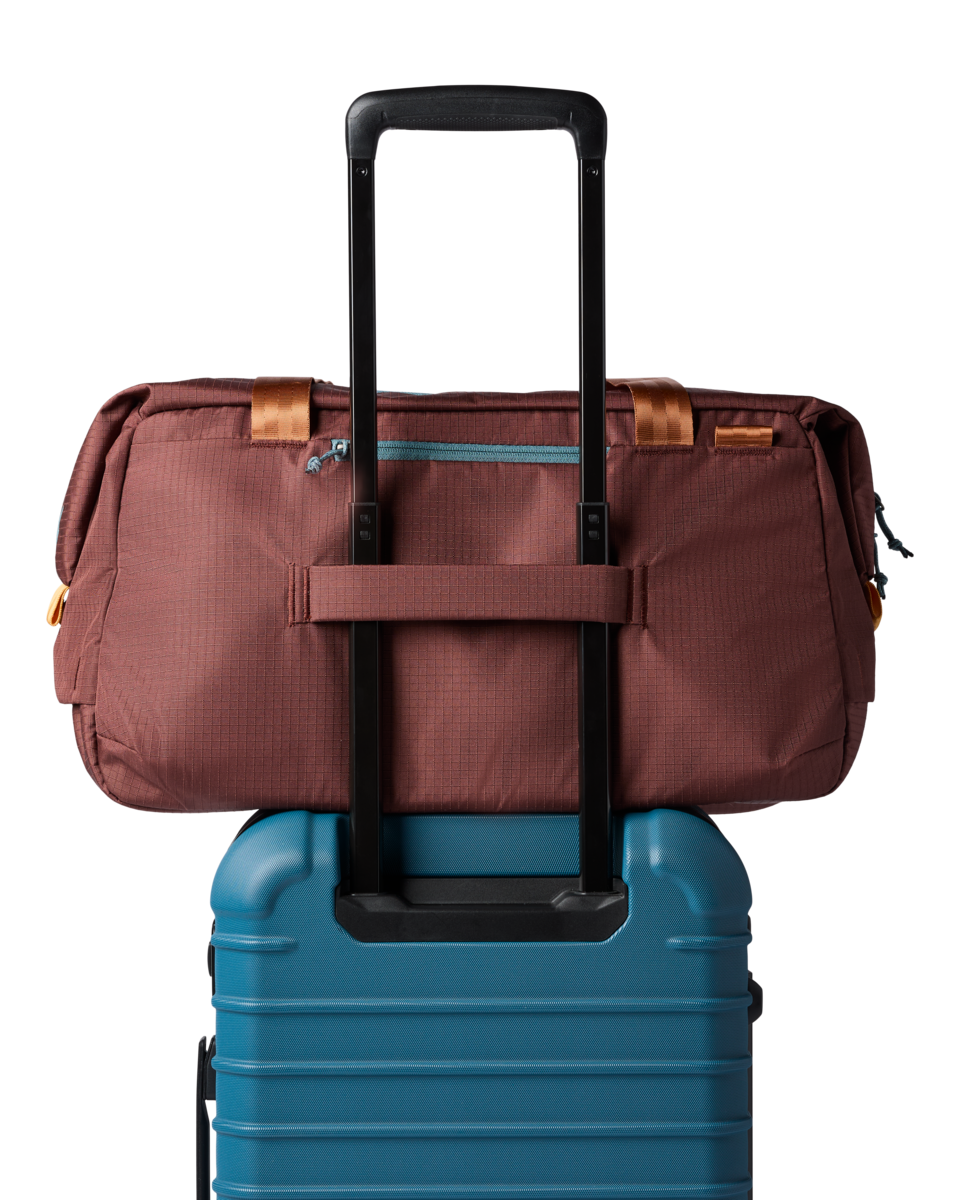 Viaje 45L Travel Duffel - Sepia